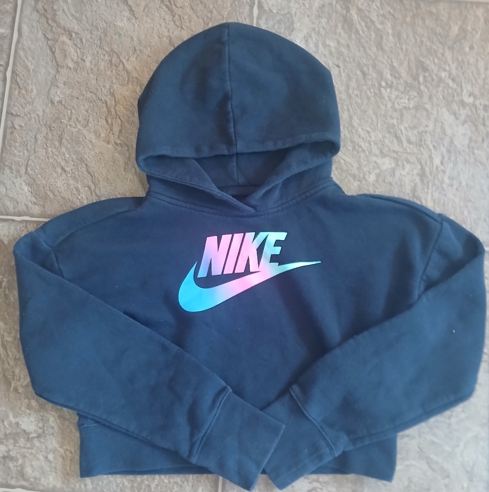 Nike Kids Sz 6-8 Black Hoodie with Gradient Logo